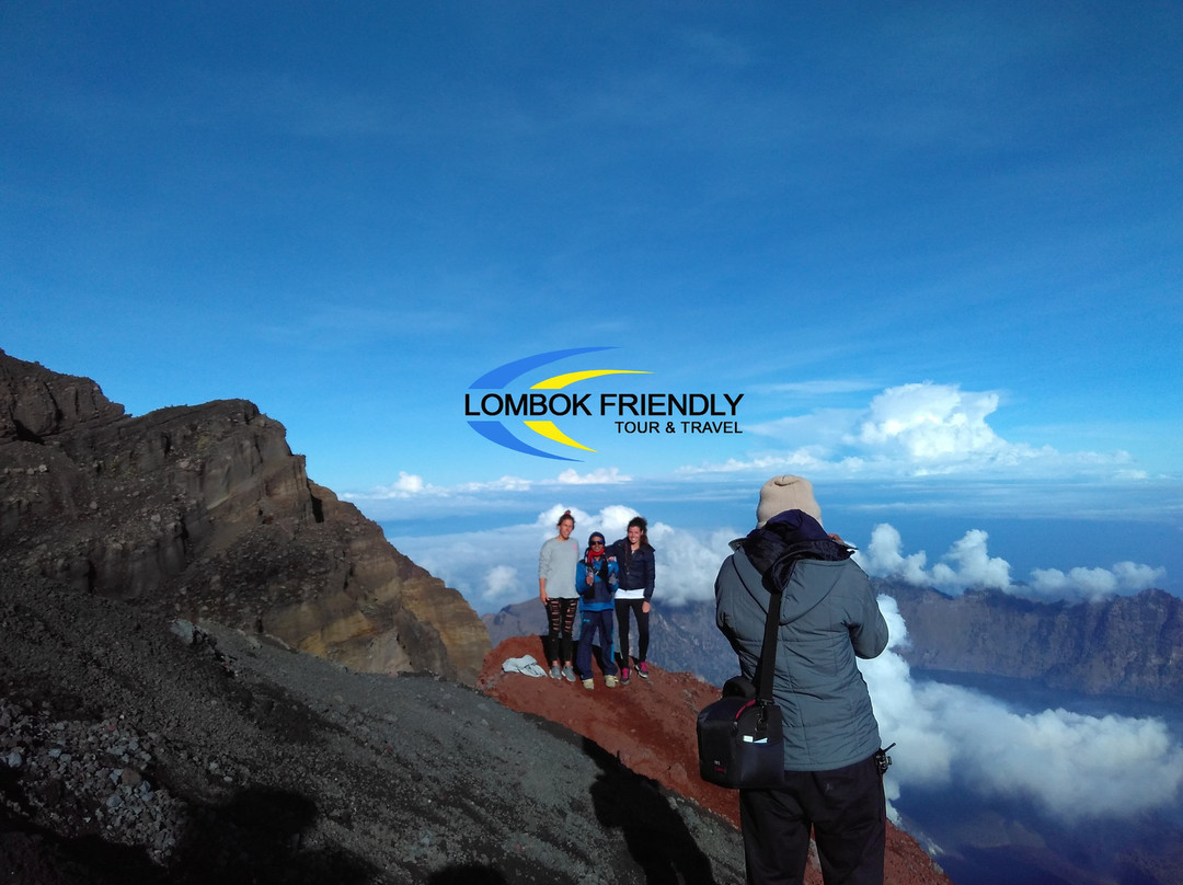 Lombok Friendly Tour & Travel-Batu Layar必去景点