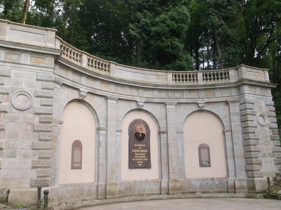 Ringel-Denkmal-伍珀塔尔必去景点
