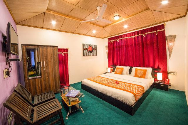 Safa Pora酒店住宿-OYO 4692 KS Palace Srinagar