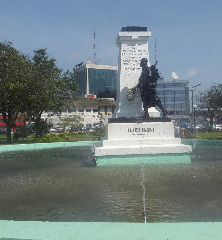 Le Monument aux Morts-杜阿拉必去景点