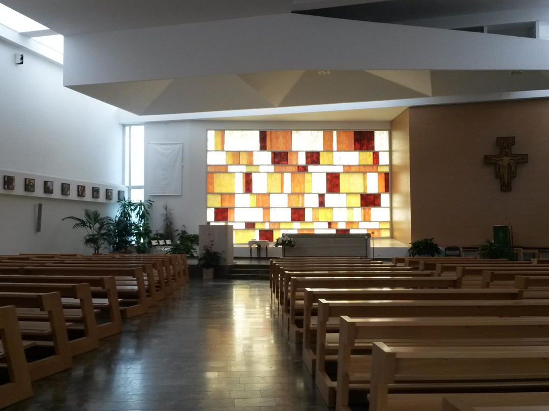 Parrocchia San Giovanni Battista e San Benedetto Abbate-佩斯卡拉必去景点