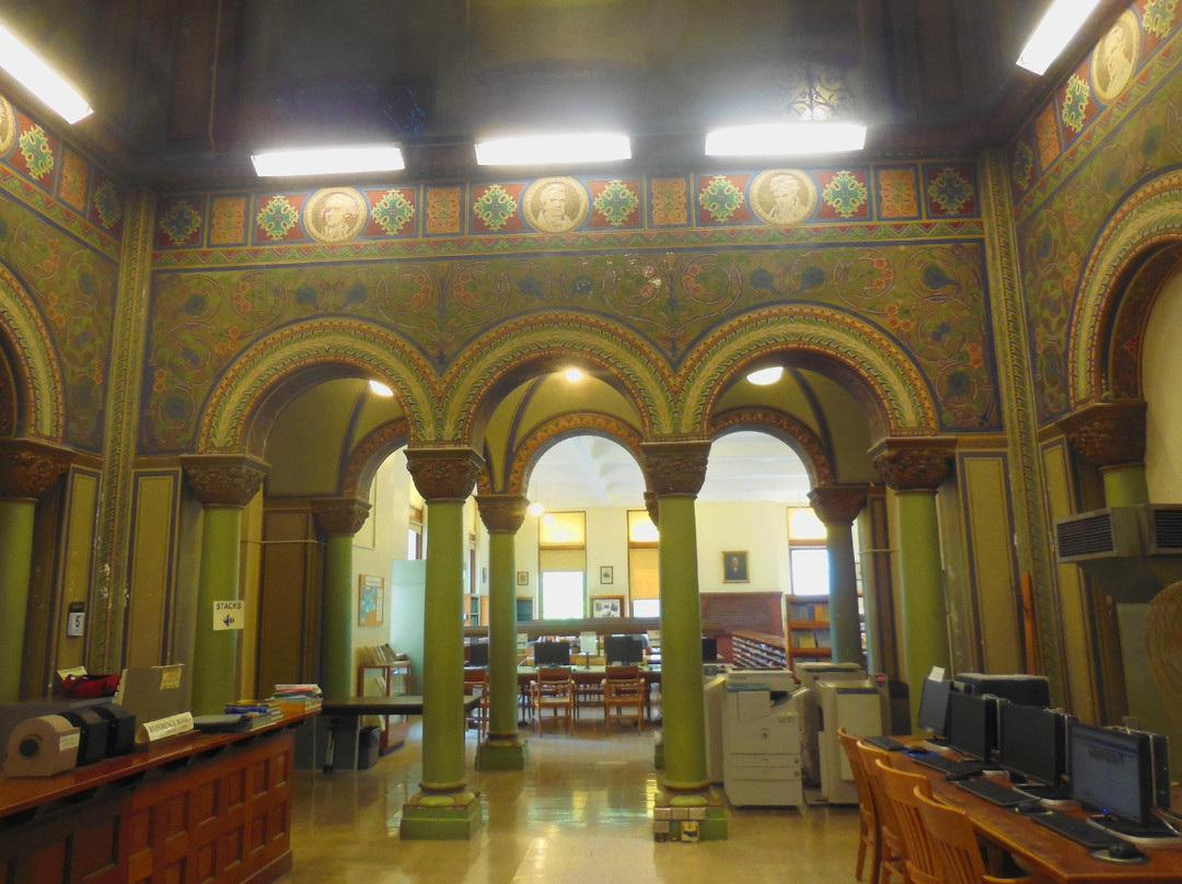 Altgeld Hall Tower-厄巴纳必去景点