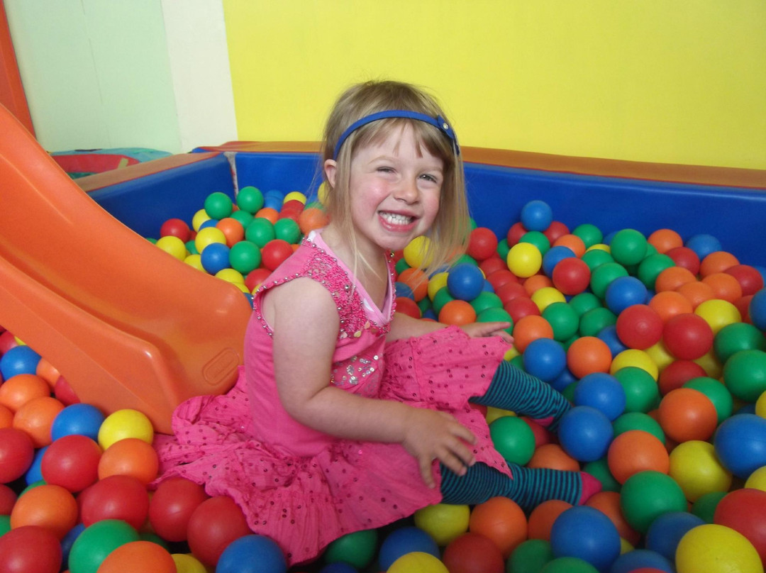 Sully旅游景点-Adventure Island