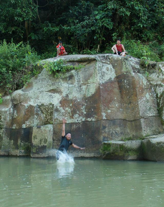 Ancol Arung Jeram-Tebing Tinggi必去景点