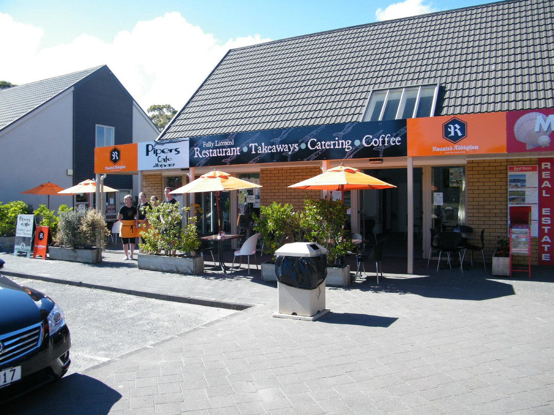 库奥图努餐馆和美食-Pipers Cafe