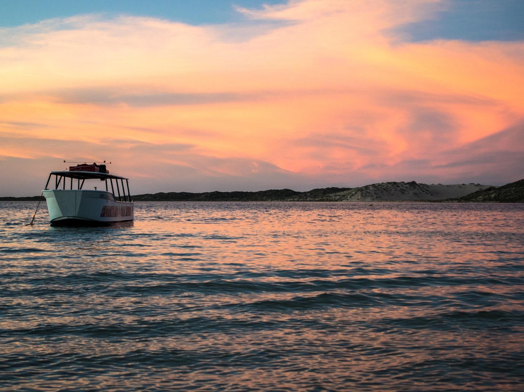 Coral Bay Beach-珊瑚湾必去景点