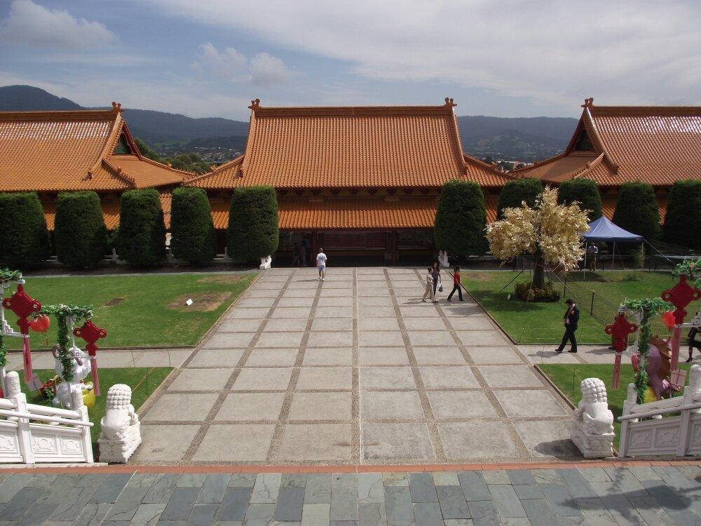 南山寺-卧龙岗市必去景点