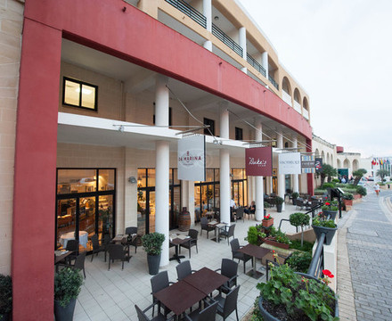 科林西亚马瑞那海滩度假村