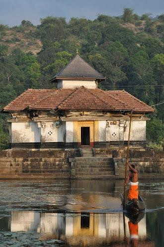 Jain Temple Varanga-Hebri必去景点