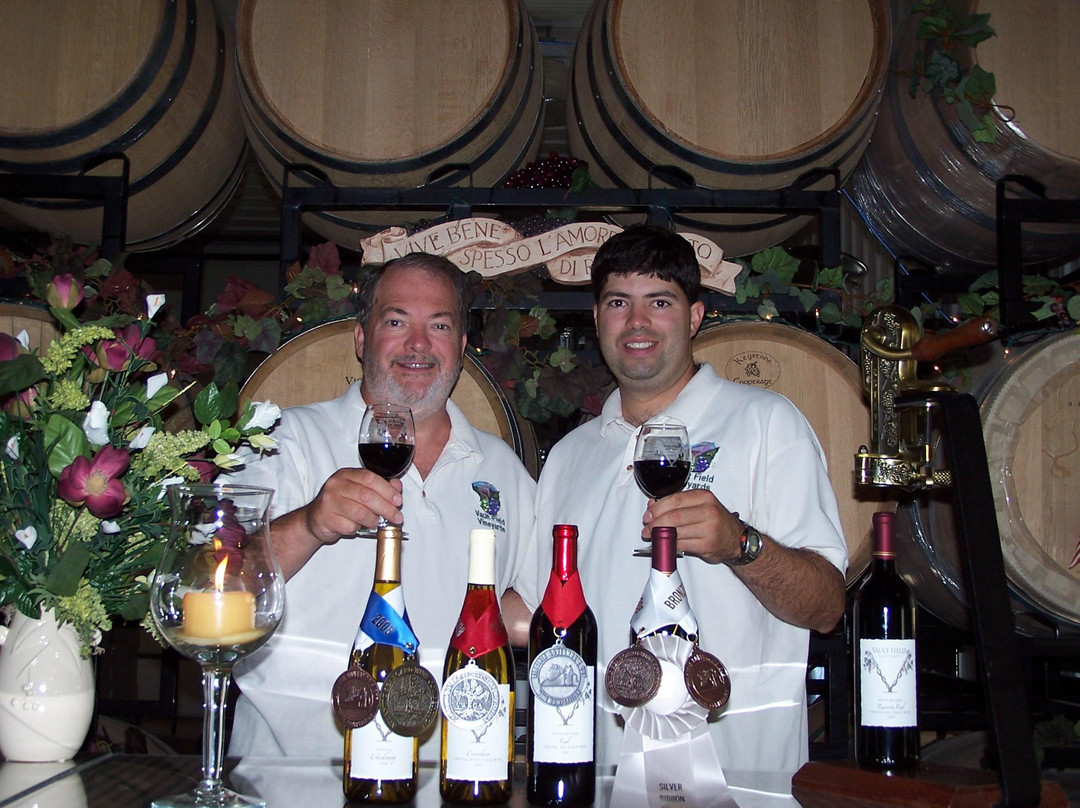 Vault Field Vineyards-Kinsale必去景点