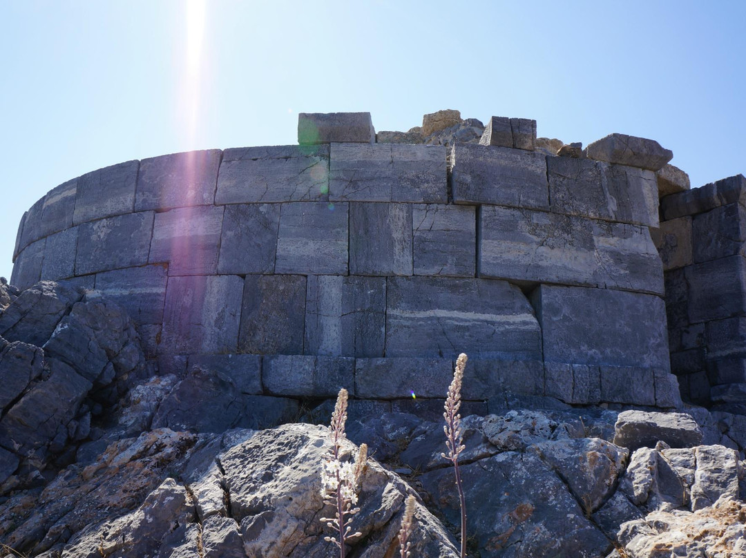 Tomb of Kleoboulos-林多斯必去景点
