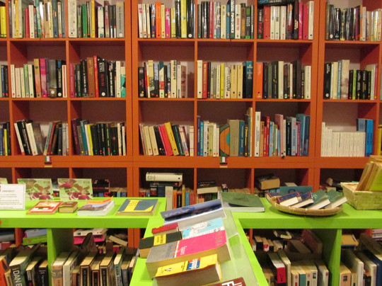 Library Reading Up-奥德杰海岸必去景点