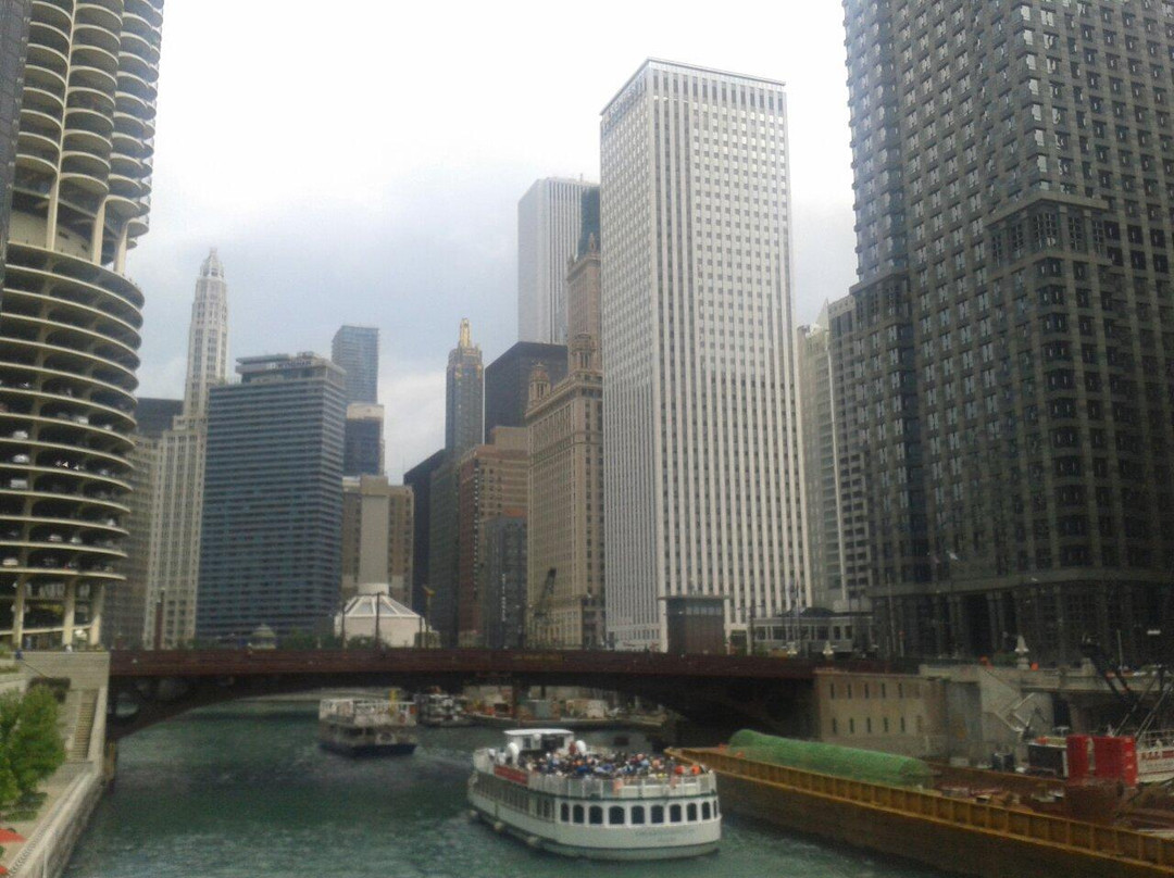 芝加哥滨河步道-芝加哥必去景点