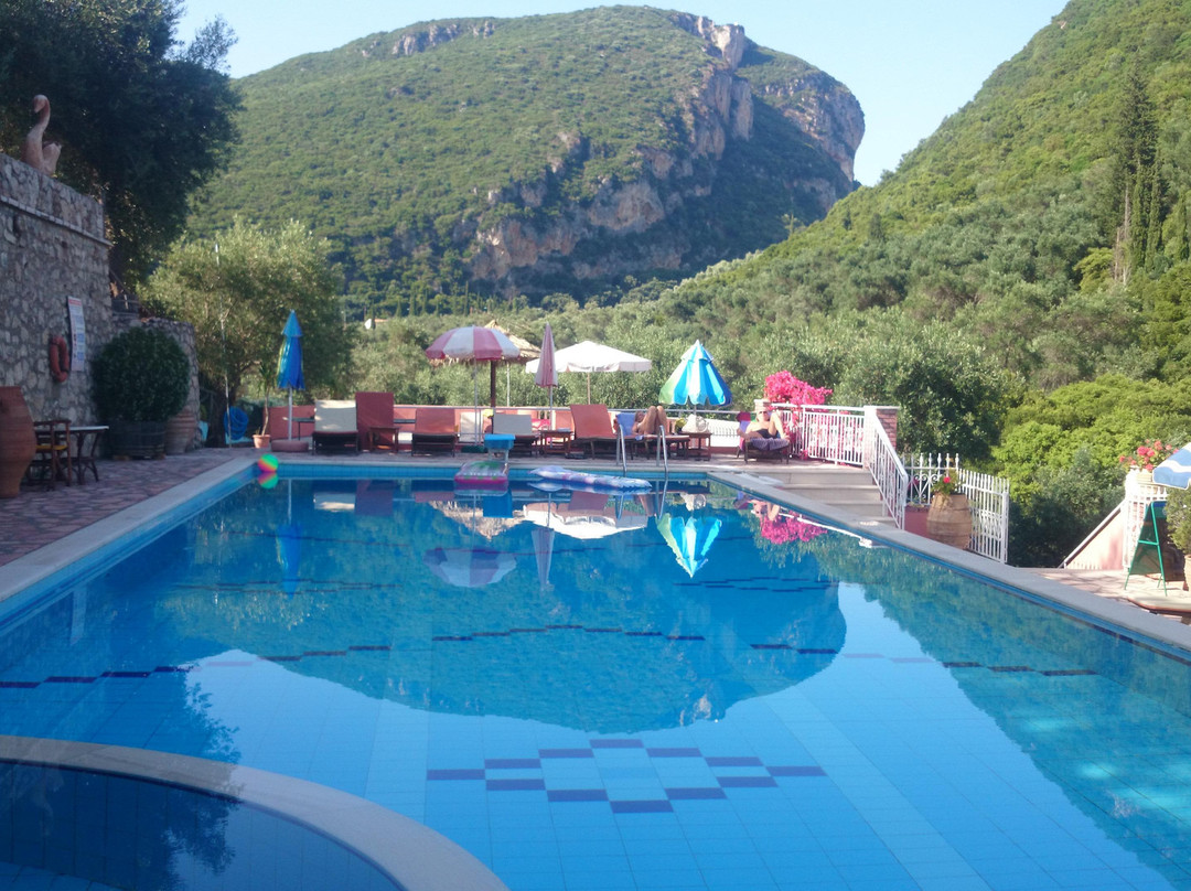 Acapulco Pool Bar景点图片