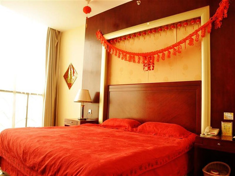 格林豪泰酒店(淄博博山红叶柿岩店)主图