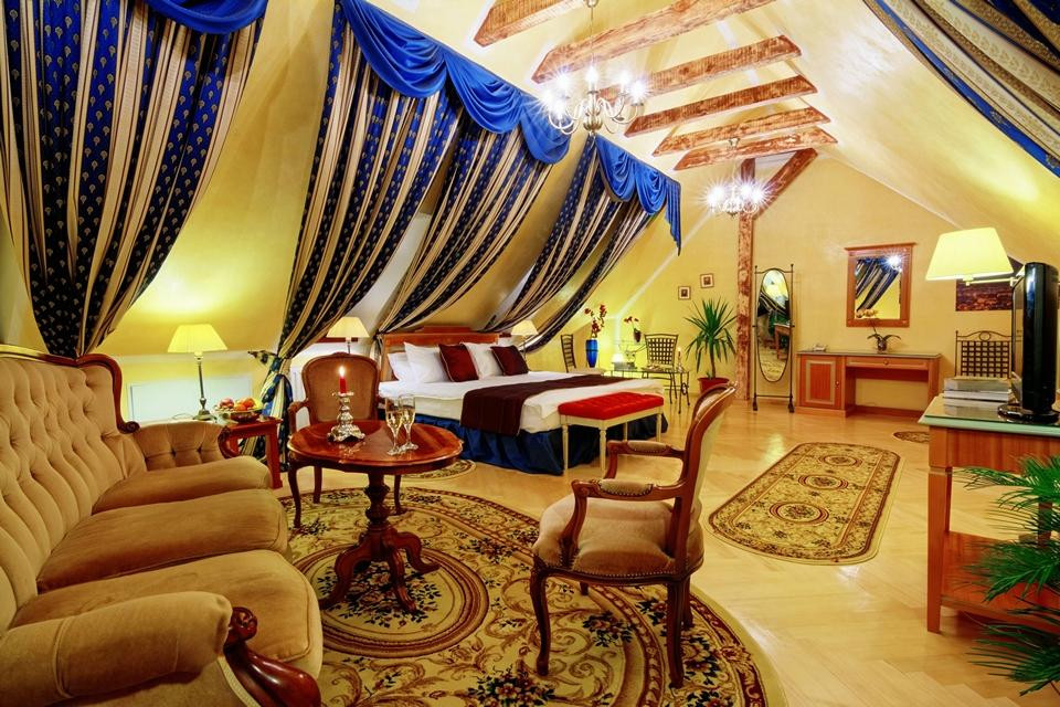 康瑟尔酒店主图