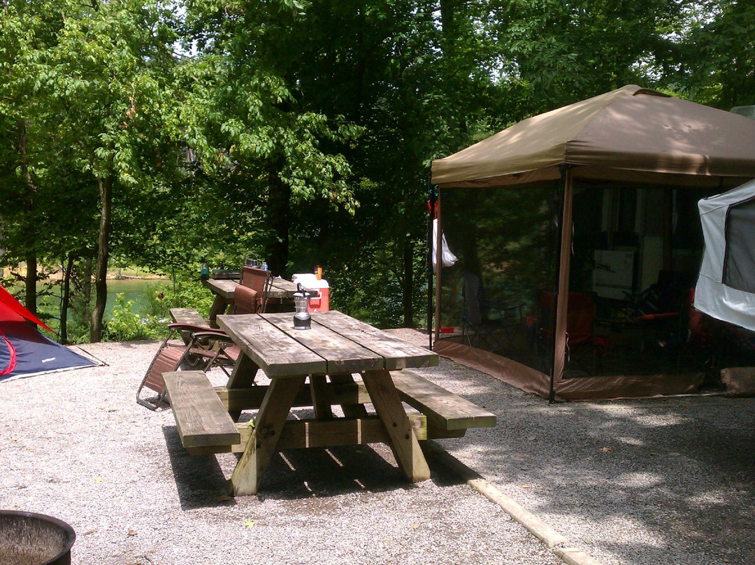 Twin Knobs Campground