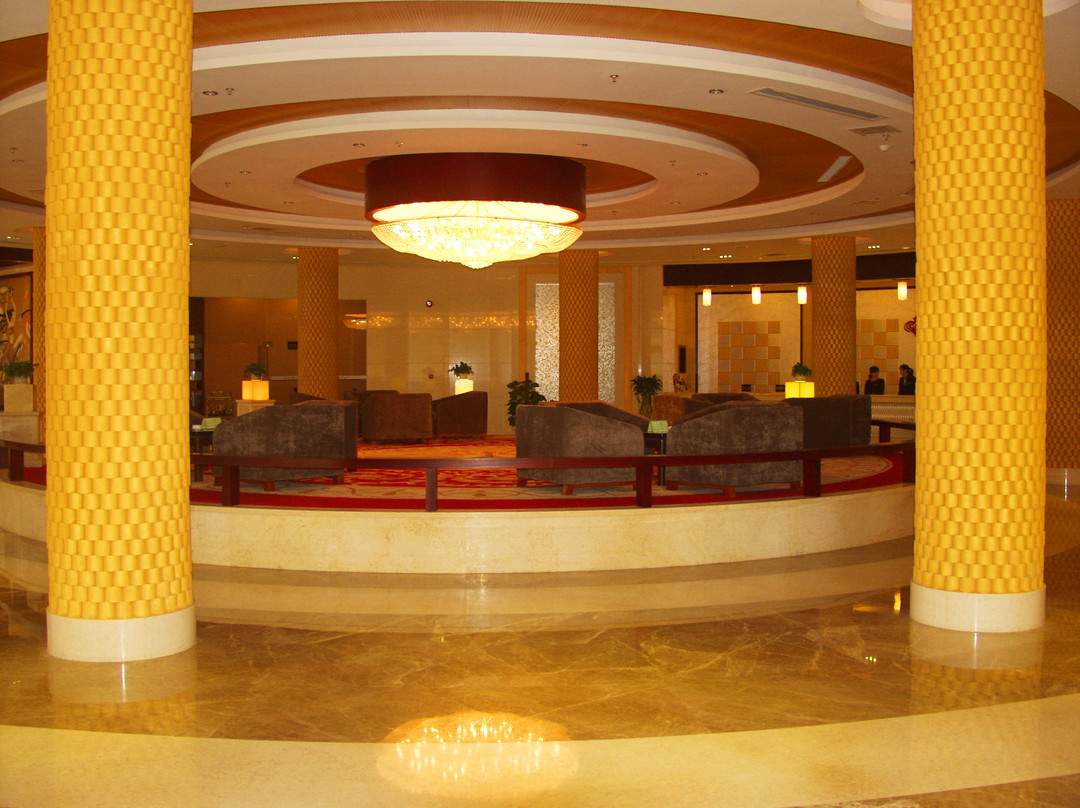 临武县酒店住宿-连南国际大酒店