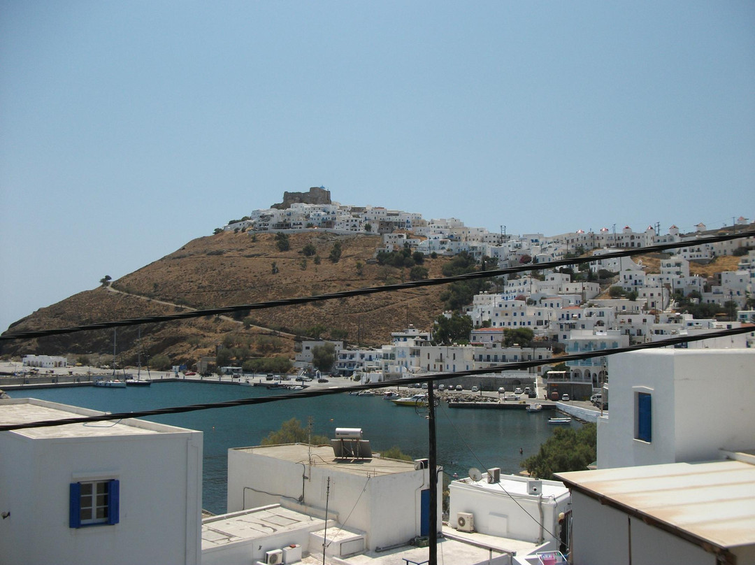 Niriides Luxury Studios主图