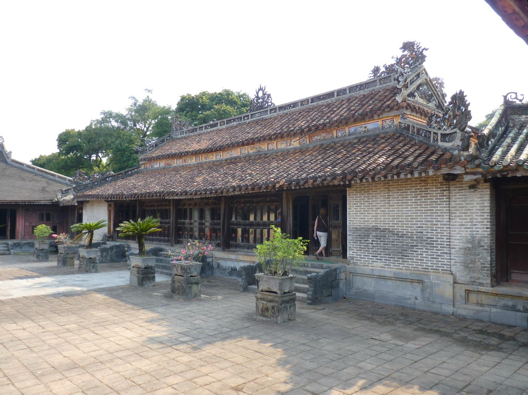 Royal Tombs-顺化必去景点
