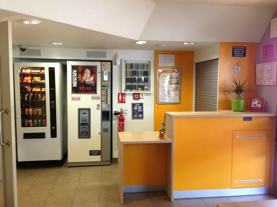 Enzo Hotels Green proximité Zenith d' Auvergne Ex F1 Formule 1 Clermont Ferrand Issoire Coudes主图