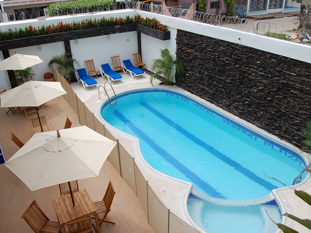 Hotel Verano Plaza主图