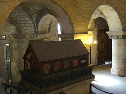 圣乔治教堂-布拉格必去景点