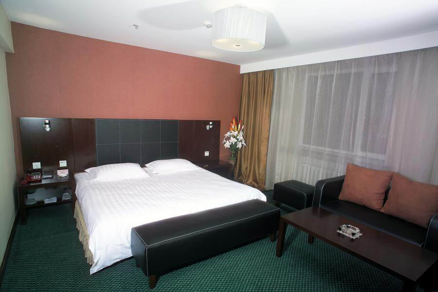 龙达假日酒店主图