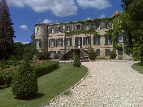 Chateau d'Estoublon-Fontvieille必去景点