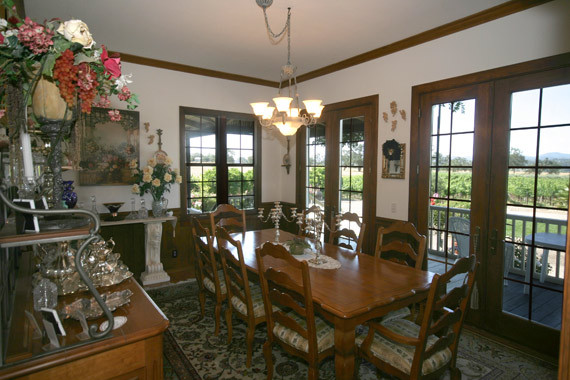 Honey Oak House Bed & Breakfast主图