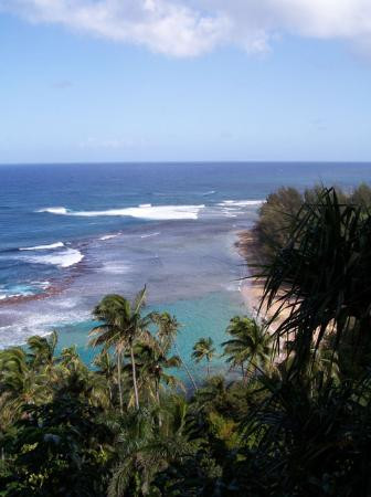 卡拉劳步道-可爱岛必去景点