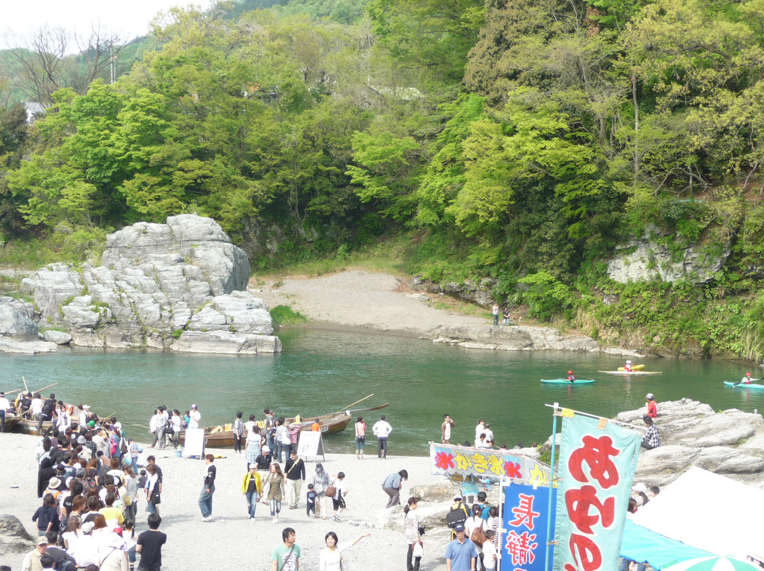 Nagatoro Iwadatami Rocks-长瀞町必去景点