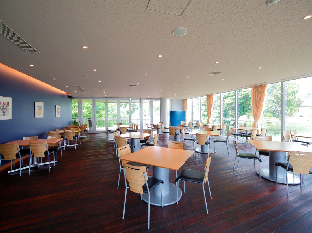 カフェレストラン　きはだ