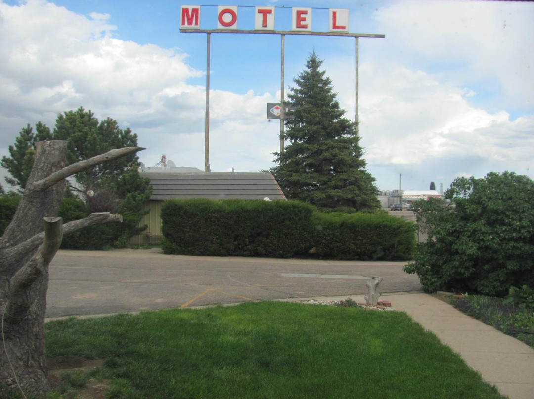 Little England Motel & RV Park