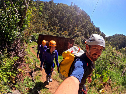 Go Canyoning Madeira-沙尔必去景点