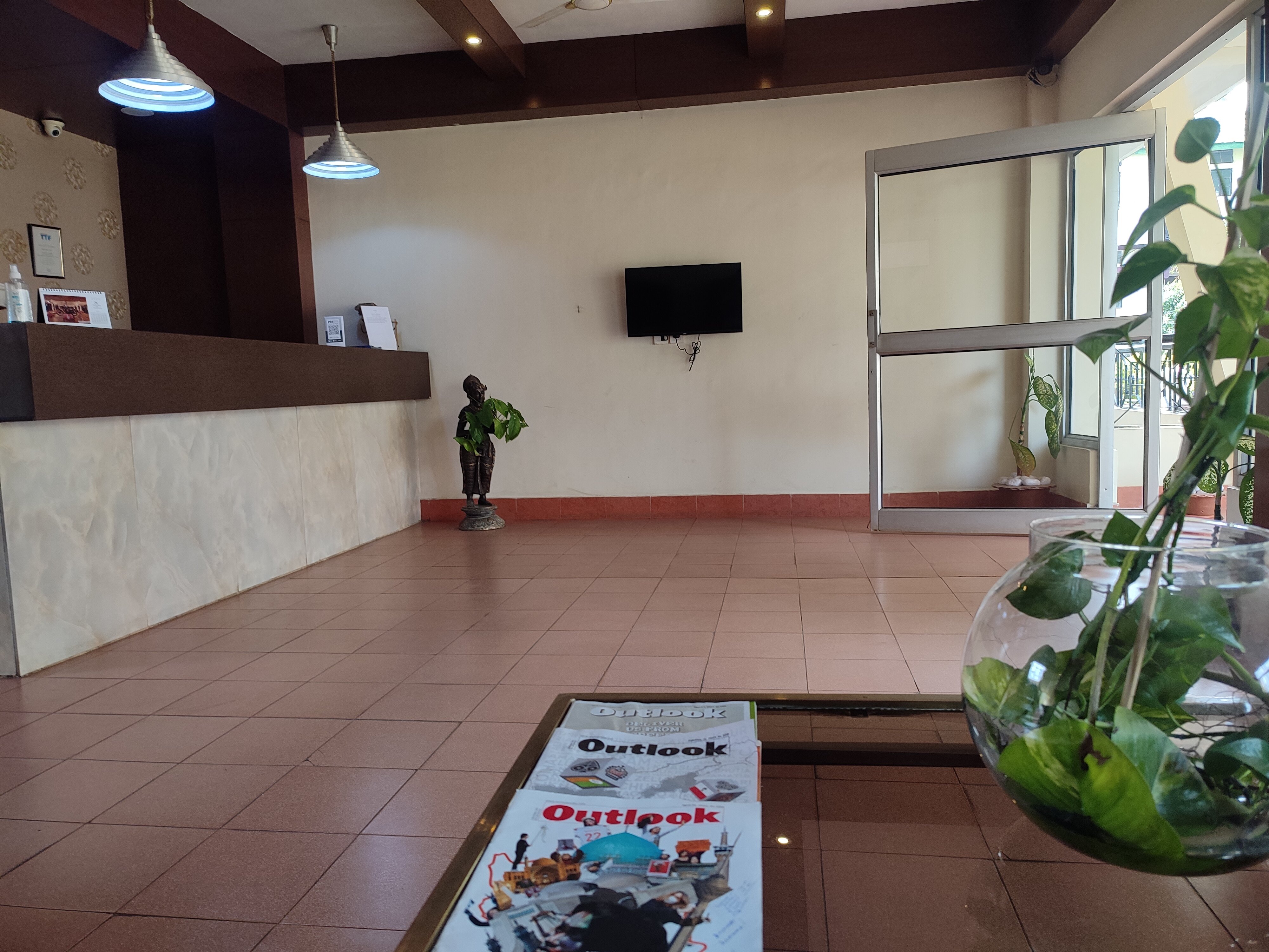 Polo Tura Hotel-官方