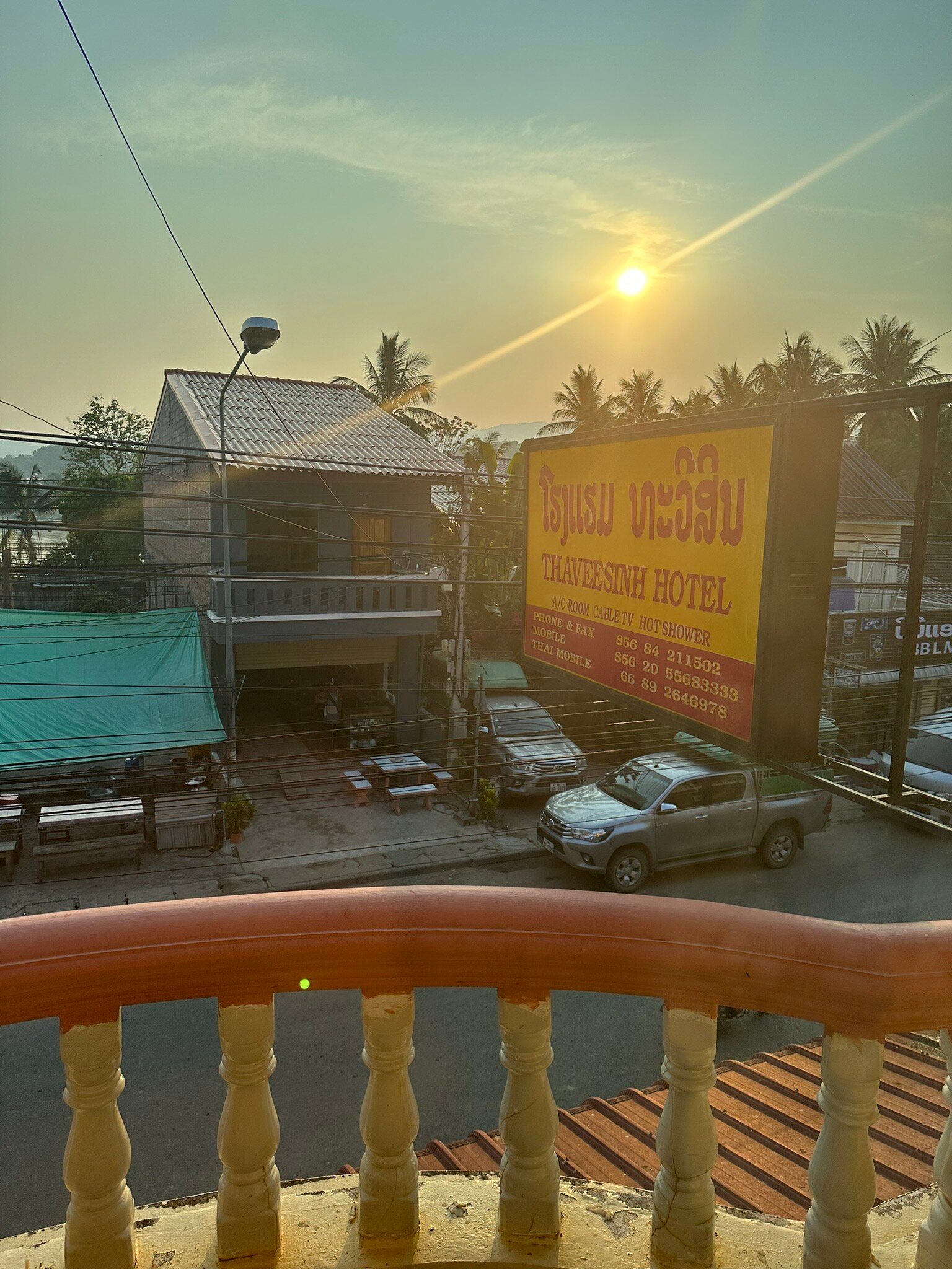 Thaveesinh Hotel-官方