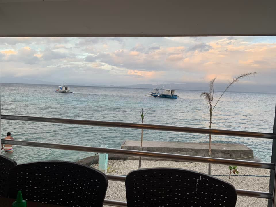 彼得潜水度假村主图