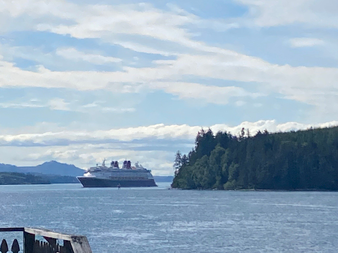 Seine Boat Inn主图