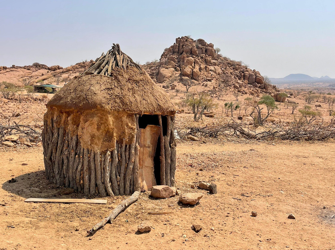 Himba Village at Ozohere景点图片