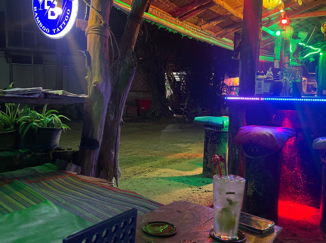 竹林酒吧景点图片