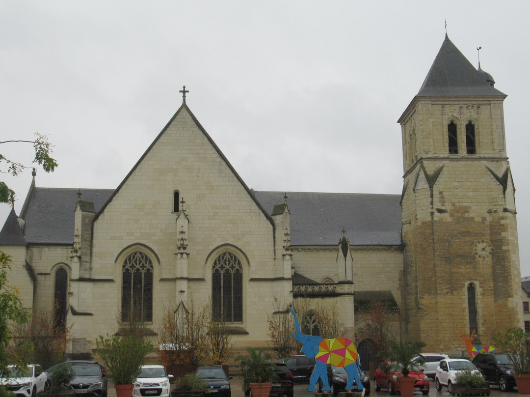 Eglise Saint-Médard de Thouars景点图片