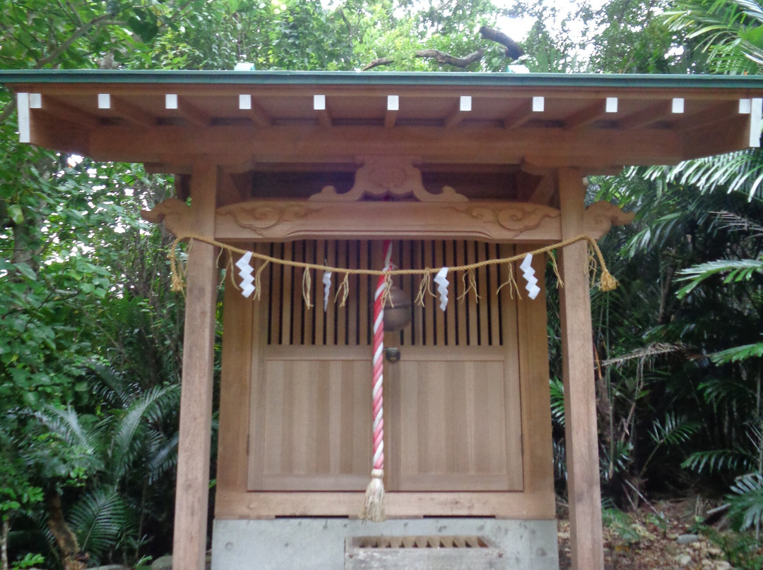 Tsukigaoka Shrine-小笠原村必去景点