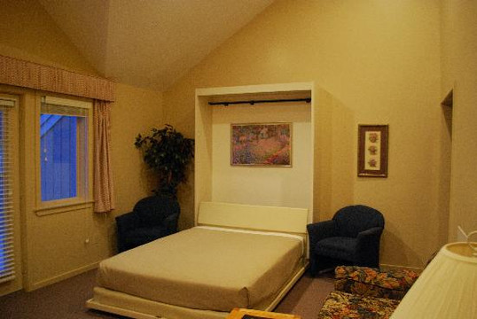 Attitash Motel & Suites