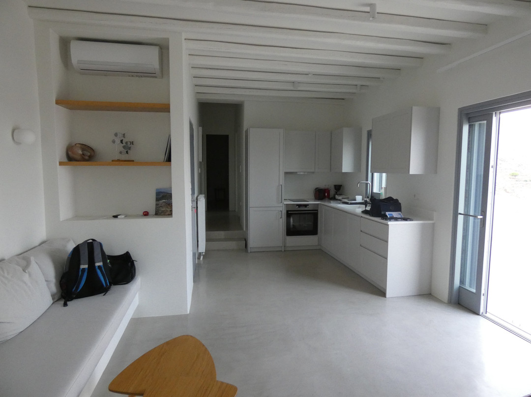 Maroussa's Apartments主图