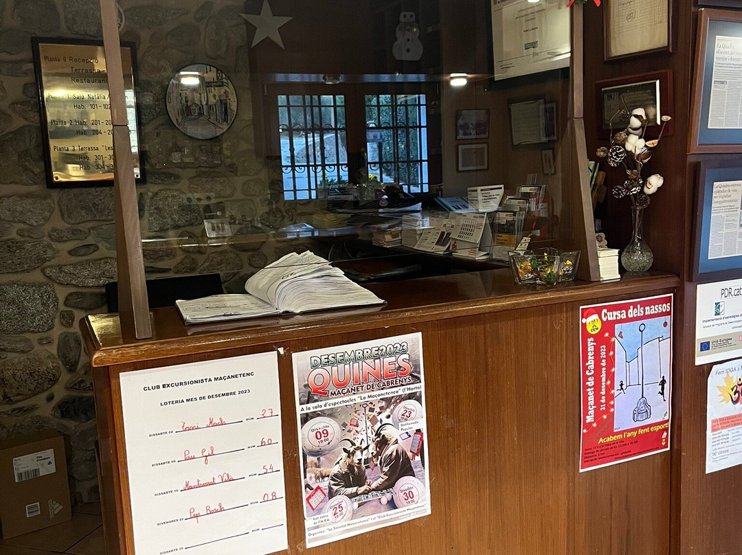 Hotel La Quadra主图