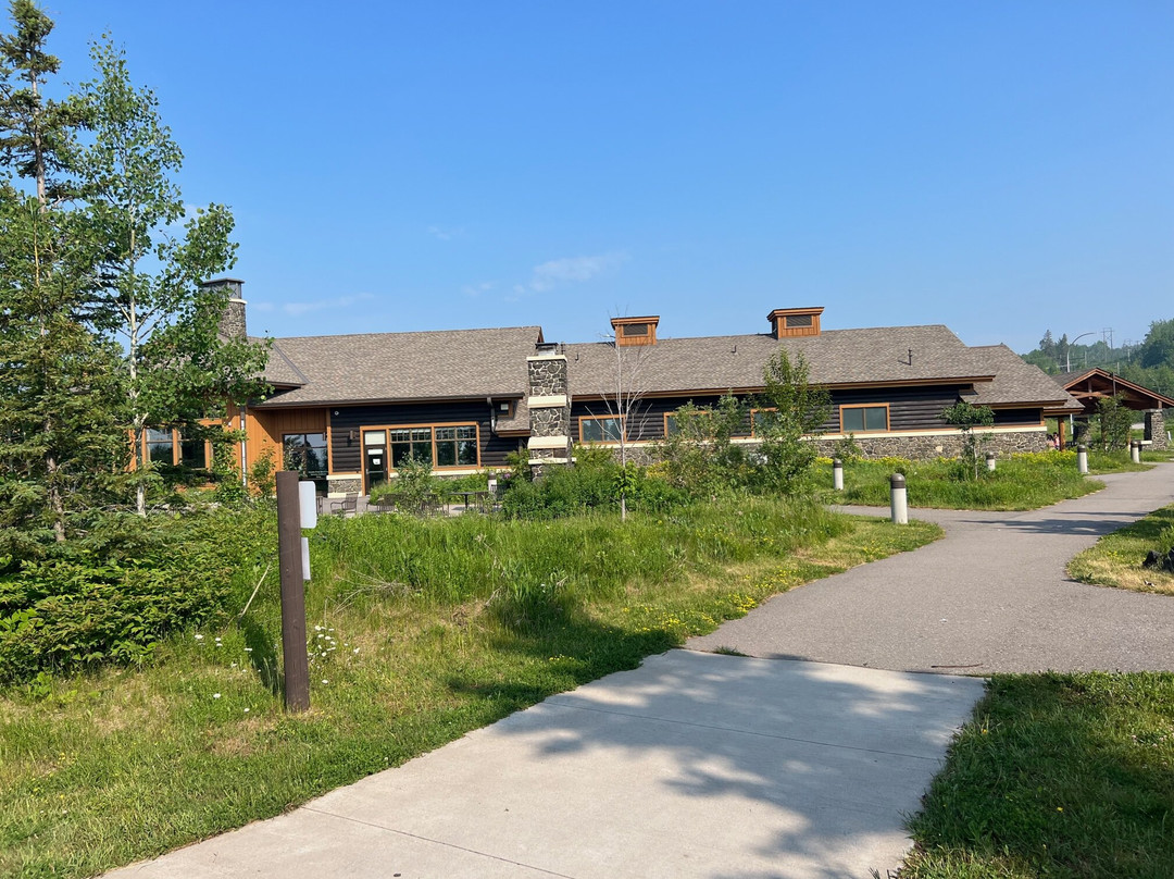 Shovel Point-Silver Bay必去景点