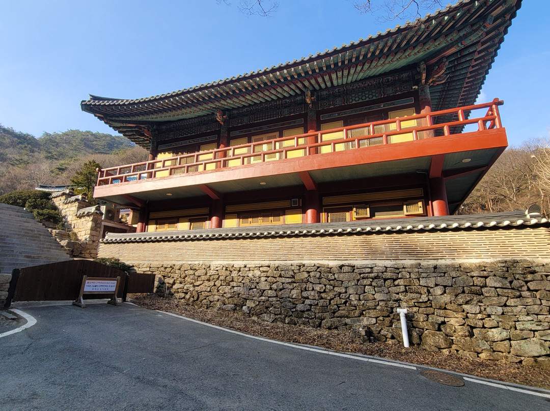 Donghaksa-公州市必去景点