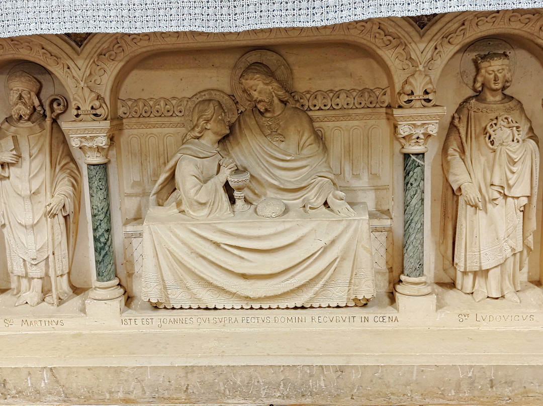 Eglise De Saint-léomer-Montmorillon必去景点