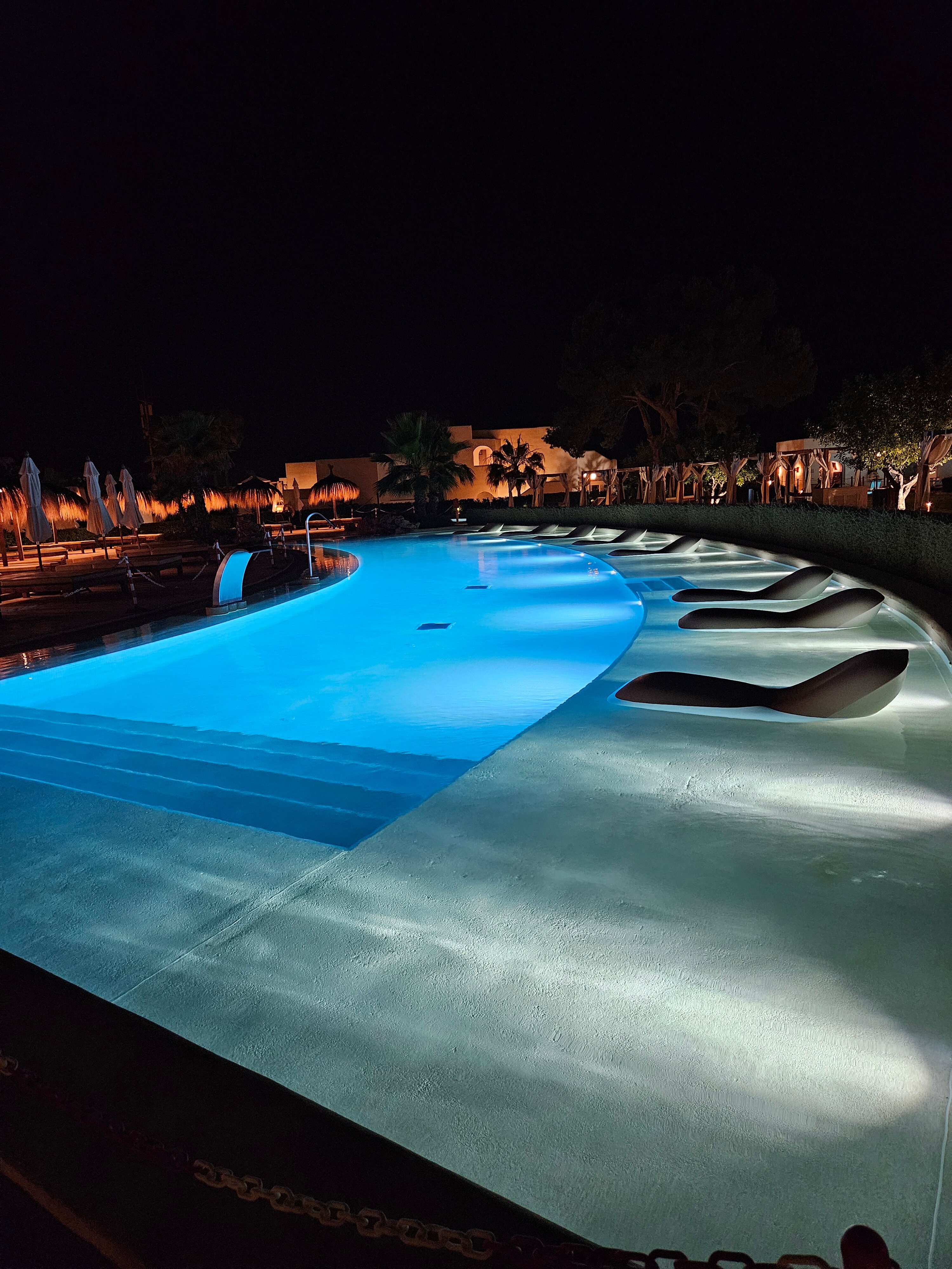 Eques Petit Resort-泳池